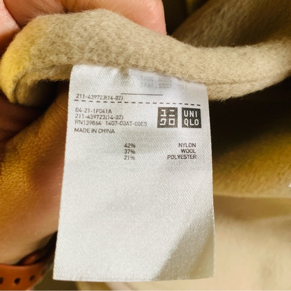 Uniqlo Beige Oversized Wool Blend Short Flowy Button Pocket Jacket | Small - Picture 7 of 8